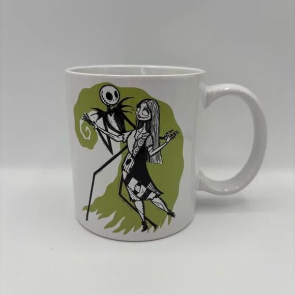 Zak! Nightmare Before Christmas Haunted Hound Sally Jack 16 oz Coffee Tea Mug - Picture 1 of 6